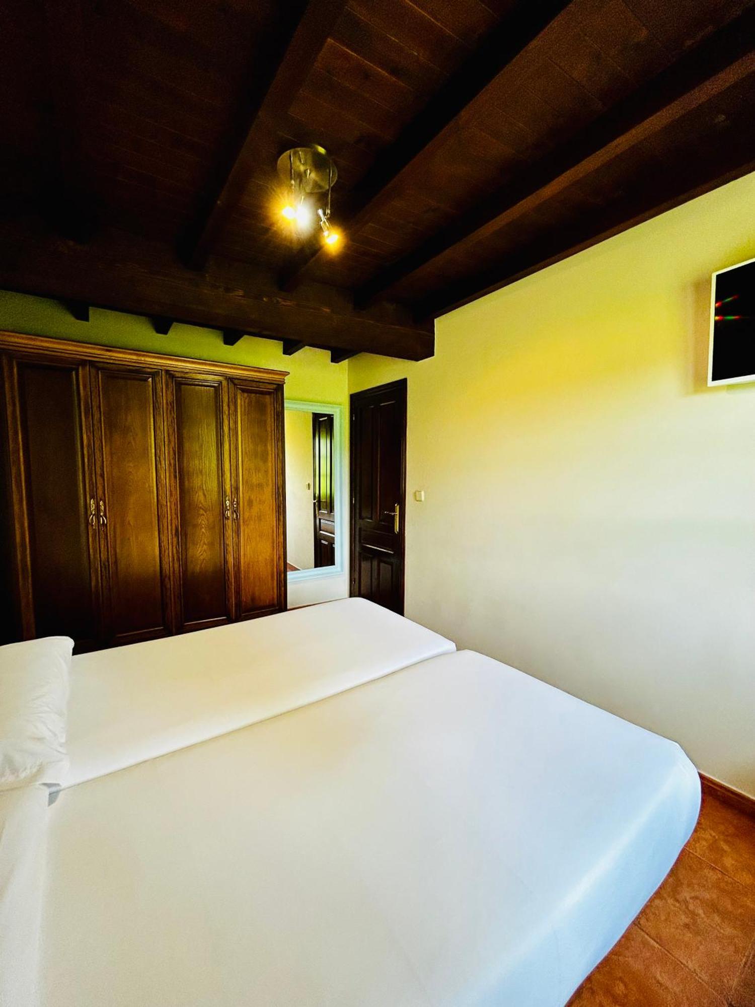 Casa La Maestra Apartment อาร์ริออนดาส ภายนอก รูปภาพ