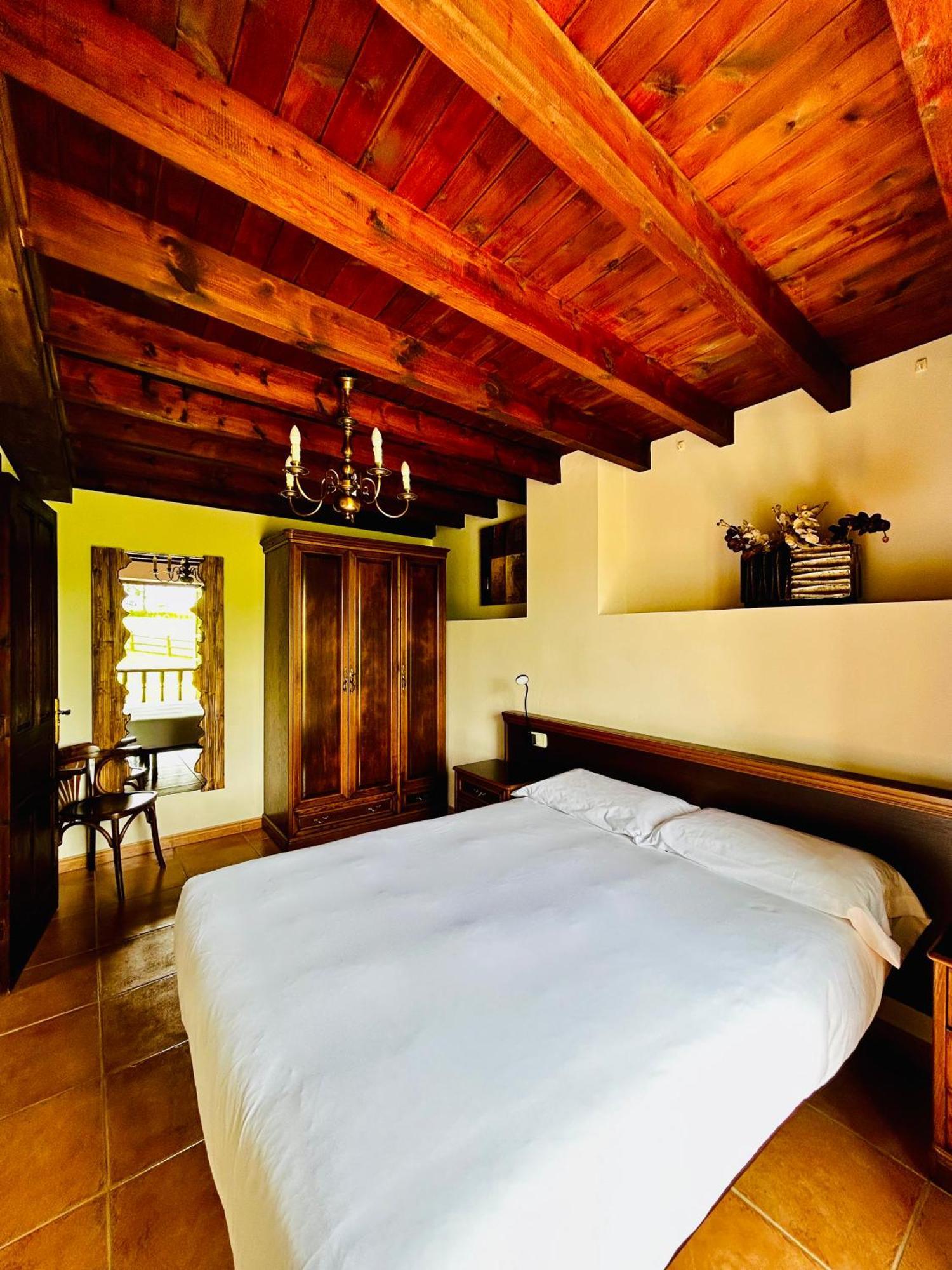 Casa La Maestra Apartment อาร์ริออนดาส ภายนอก รูปภาพ
